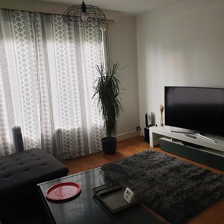 Appartement 2 Chambres Proche Gare ブザンソン エクステリア 写真